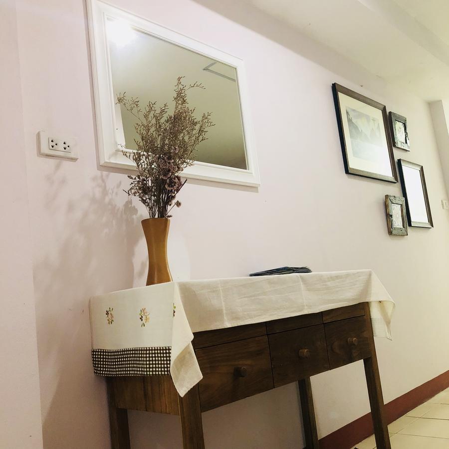 Rada Arak 79/4 Hostel Chiang Mai Eksteriør bilde