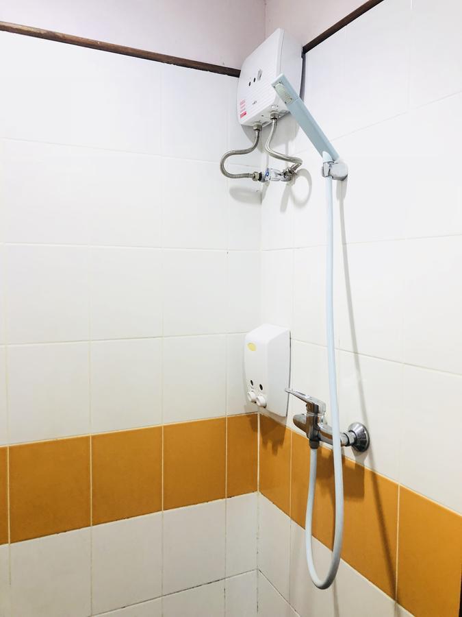 Rada Arak 79/4 Hostel Chiang Mai Eksteriør bilde