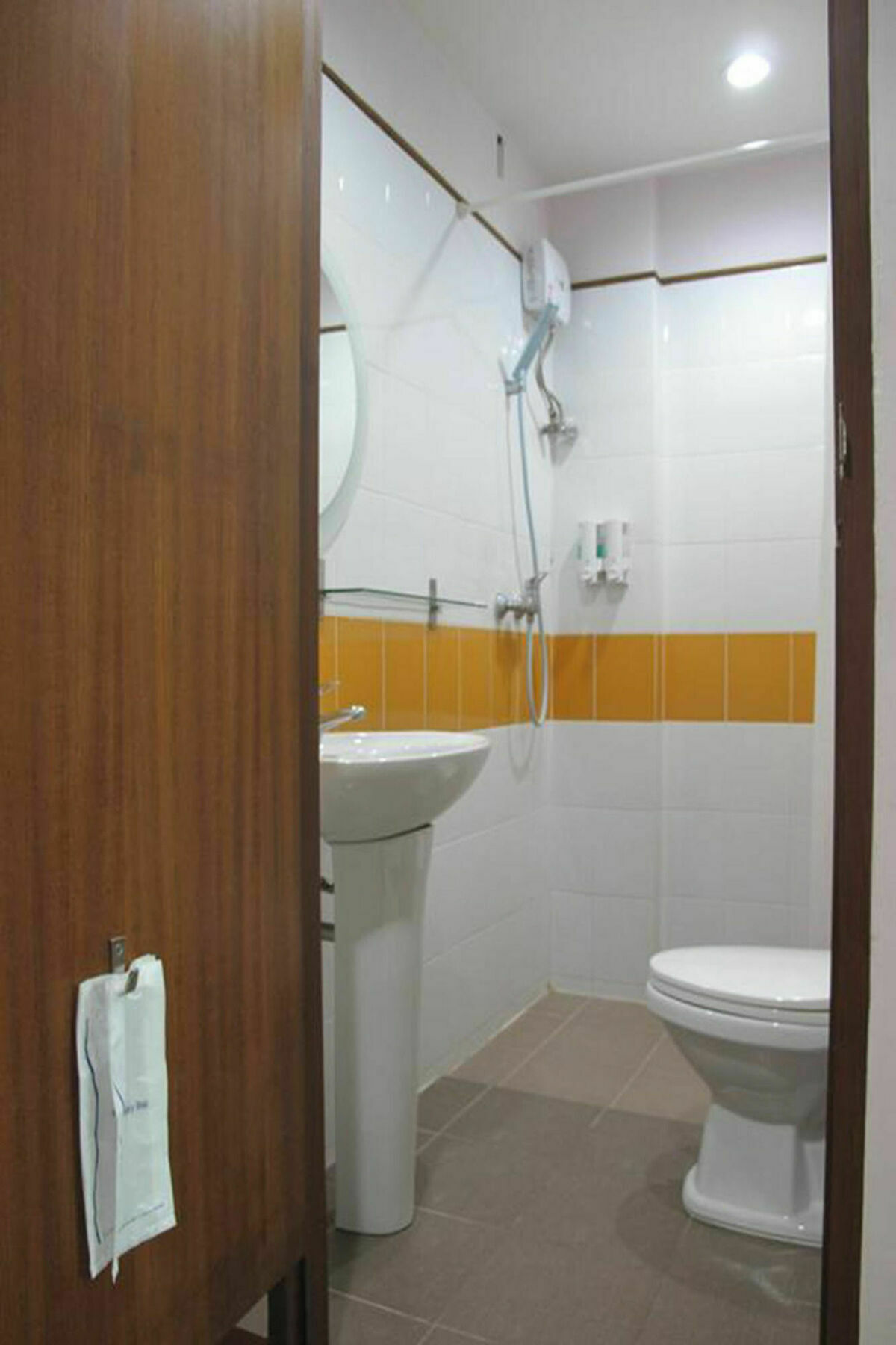 Rada Arak 79/4 Hostel Chiang Mai Eksteriør bilde