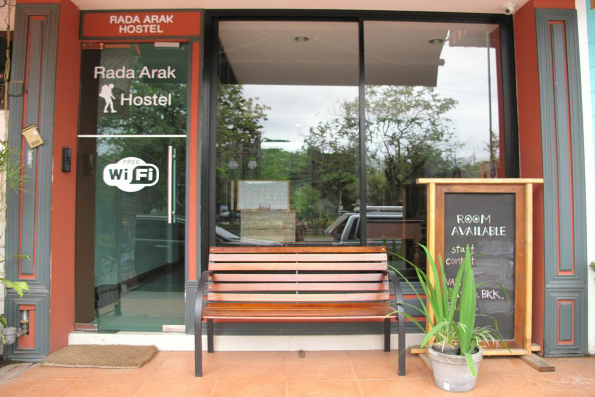 Rada Arak 79/4 Hostel Chiang Mai Eksteriør bilde